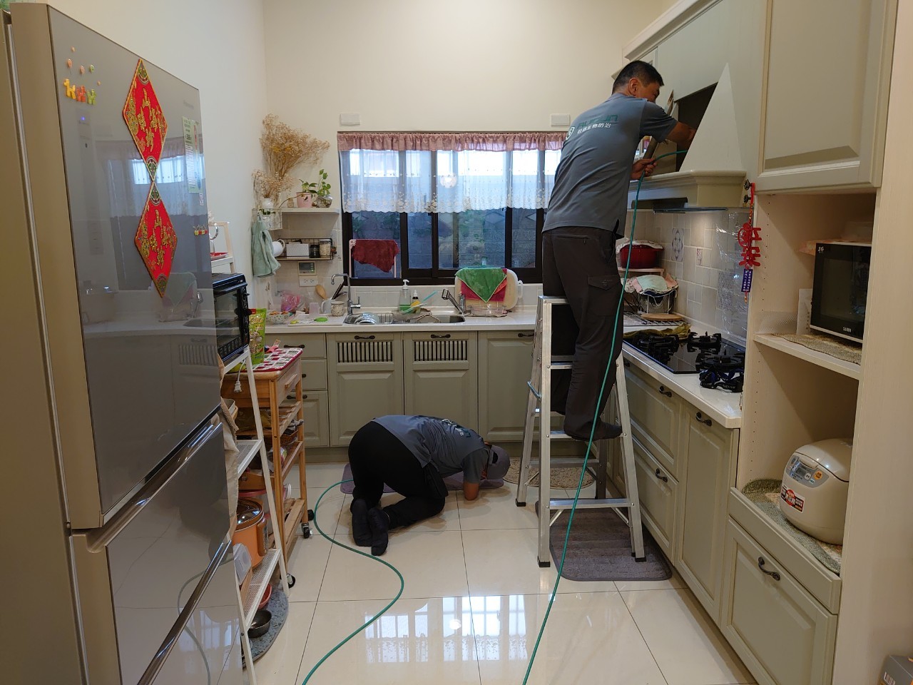 廚房除白蟻