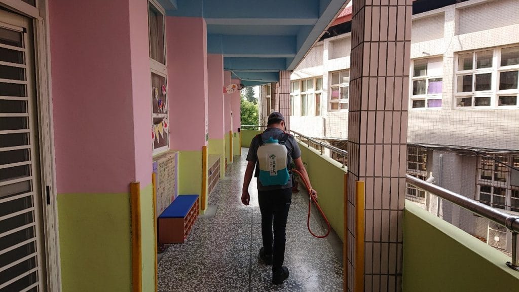 校園消毒